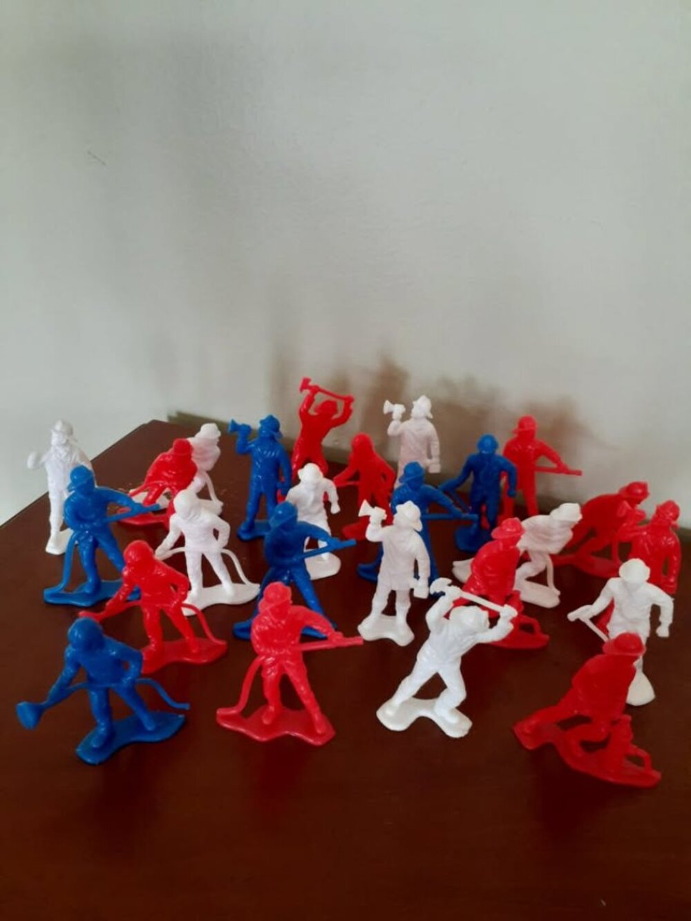 Vintage plastic firefighter figures set